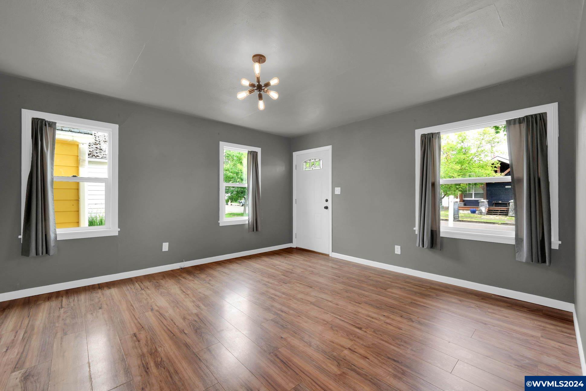 1050 Southwest 14th Avenue Albany, OR 97321 - Photo 11 of 35 Gallery Image 11