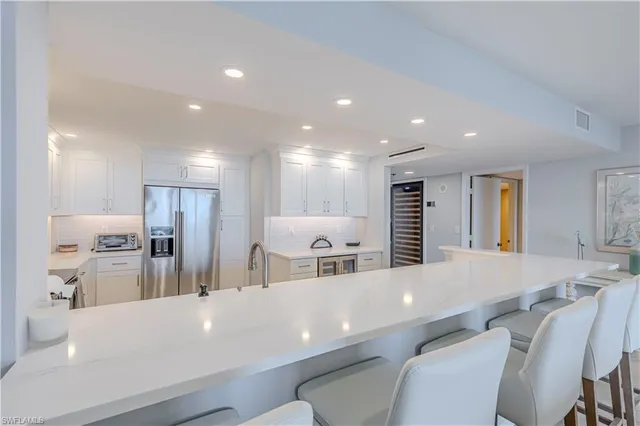 $12,000 | 11030 Gulf Shore Drive, Unit 901, Naples, FL 34108