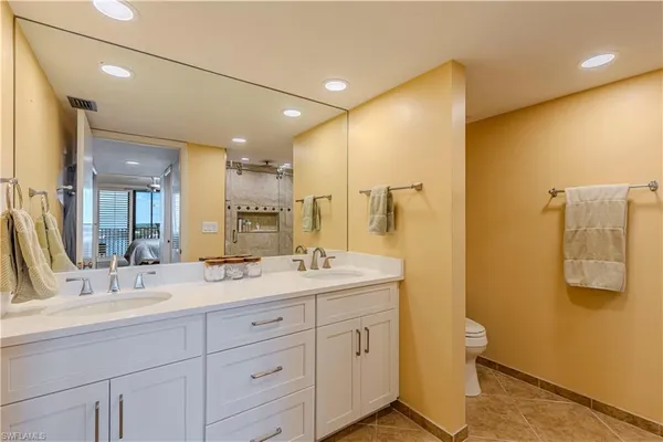 $12,000 | 11030 Gulf Shore Drive, Unit 901, Naples, FL 34108