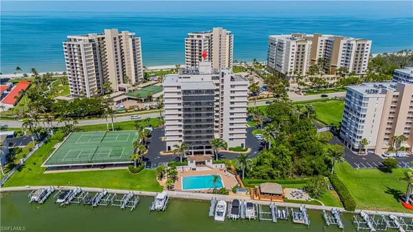 $12,000 | 11030 Gulf Shore Drive, Unit 901, Naples, FL 34108