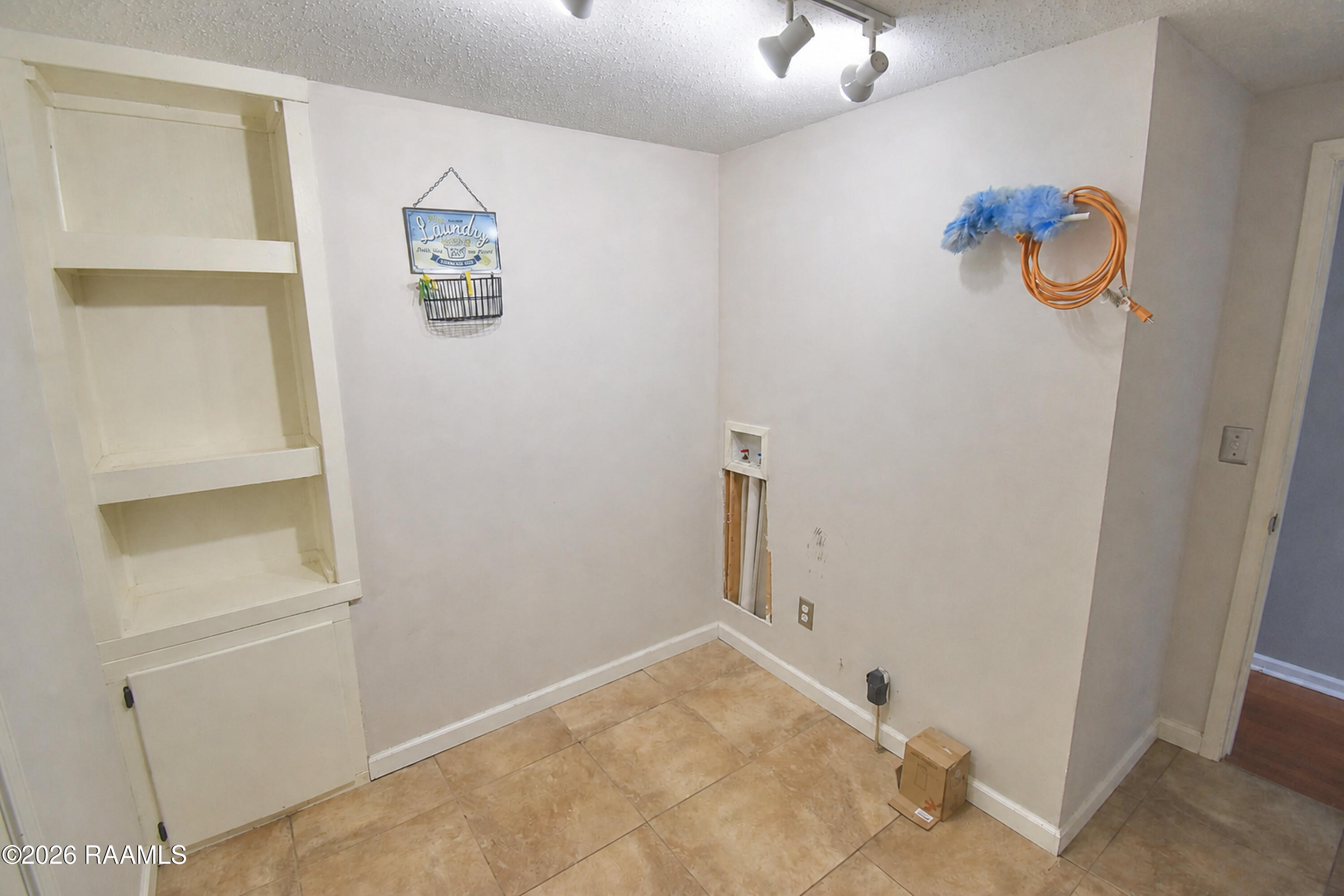 501 Janvier Road Scott, LA 70583 - Photo 20 of 23 laundry room 501-Janvier-Interior-31