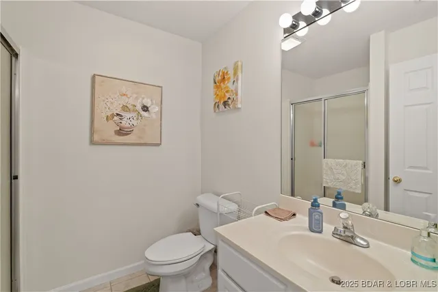 $289,900 | 4800 Eagleview Drive, Unit 323, Osage Beach, MO 65065