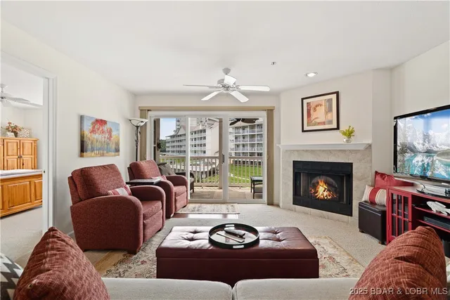 $289,900 | 4800 Eagleview Drive, Unit 323, Osage Beach, MO 65065