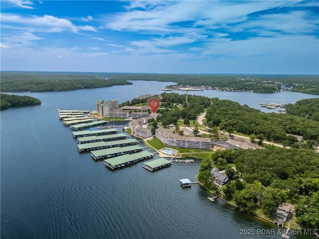 $289,900 | 4800 Eagleview Drive, Unit 323, Osage Beach, MO 65065