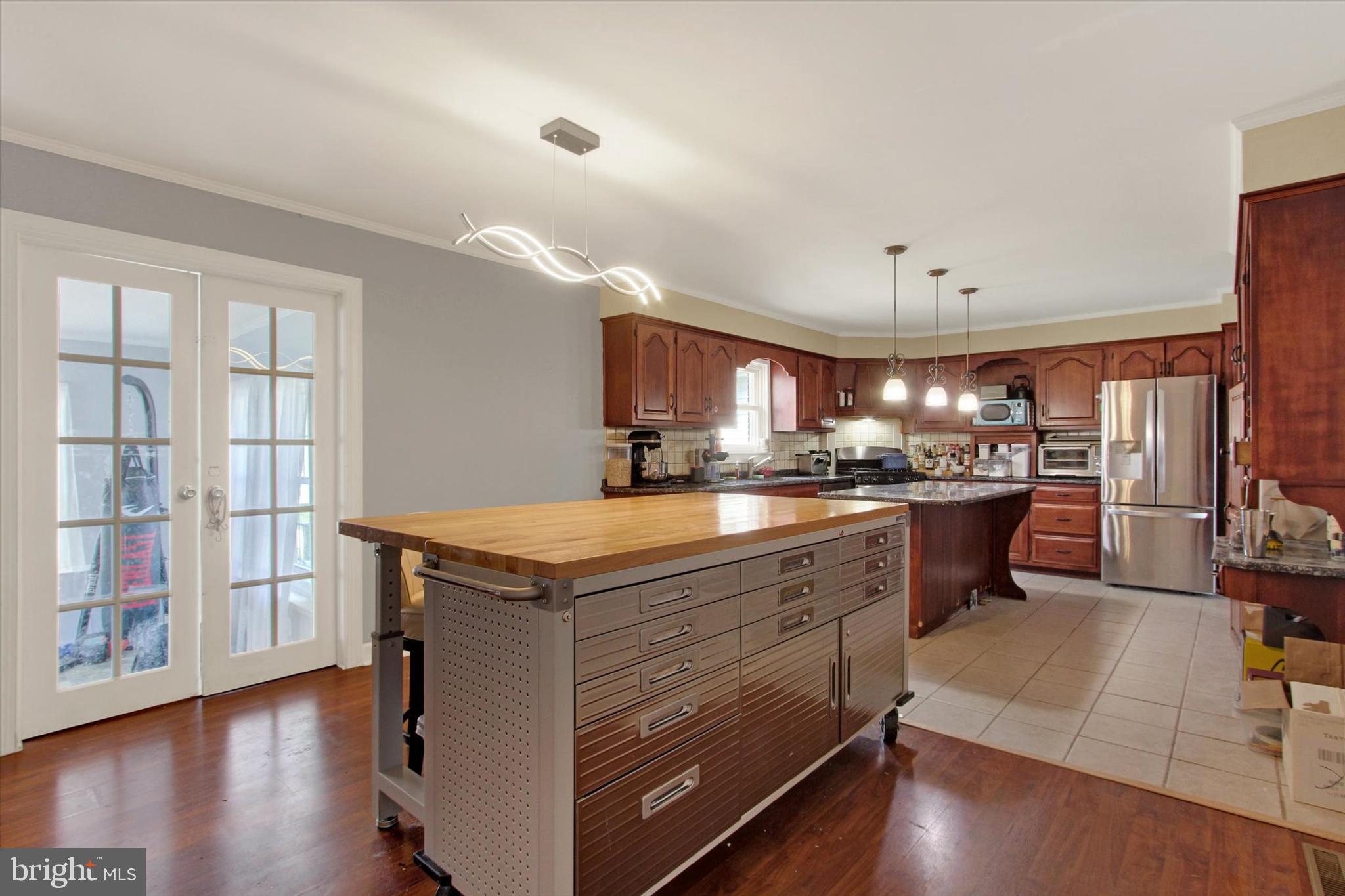 280 Sunset Avenue Hanover, PA 17331 - Photo 7 of 32 Gallery Image 7