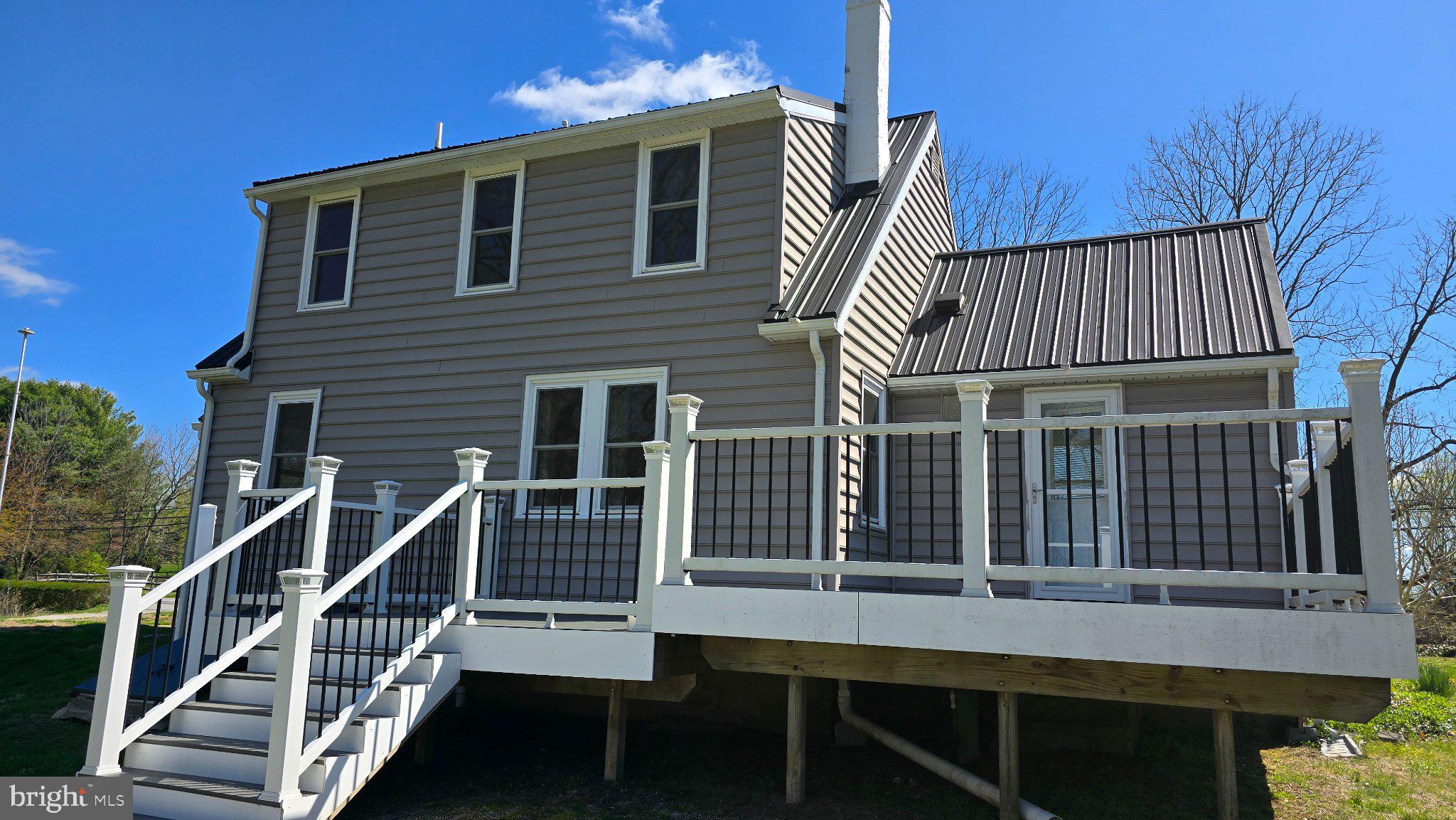 1233 New London Road Landenberg, PA 19350 - Photo 30 of 37 Charming home with spacious deck.