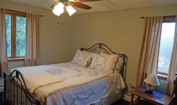 140 Mountain Road Holyoke, MA 01040 - Photo 23 of 30