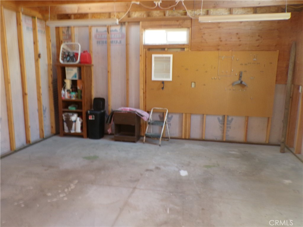 16183 18th Avenue Clearlake, CA 95422 - Photo 19 of 21 a view of livingroom with furniture