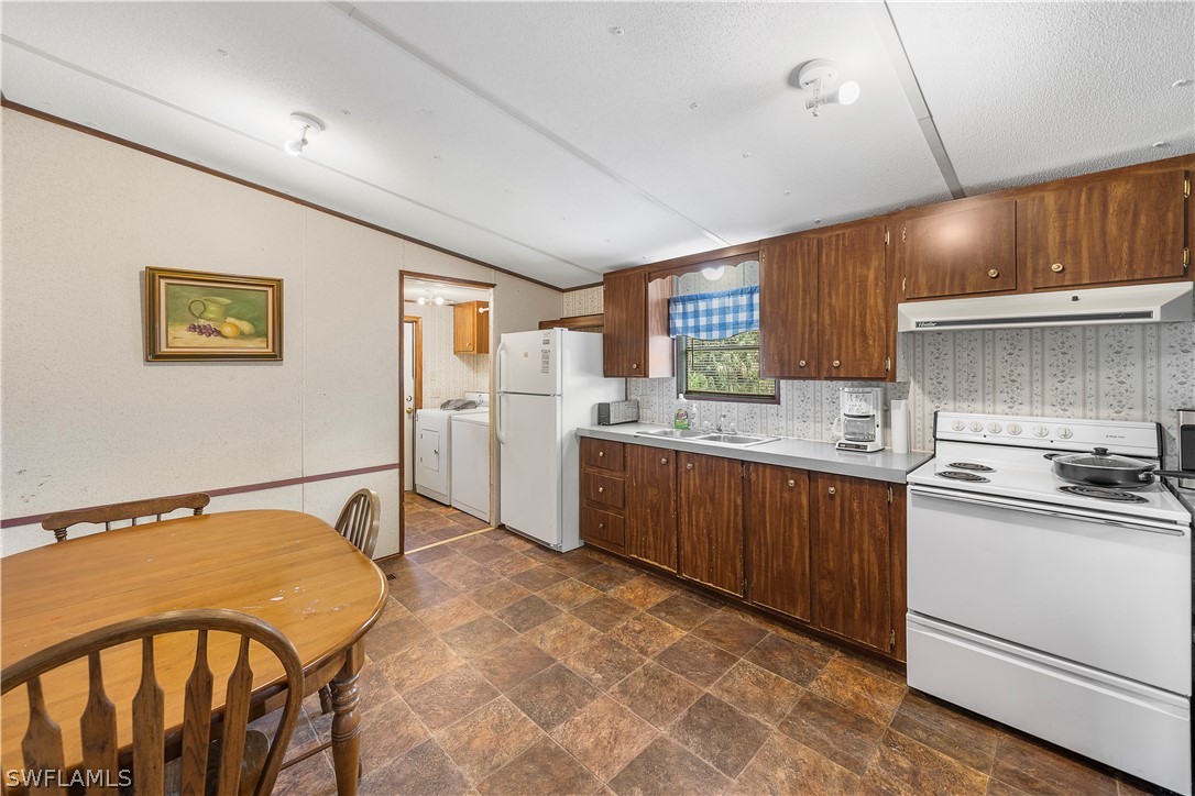 1480 Case Road LaBelle, FL 33935 - Photo 19 of 28 Gallery Image 19