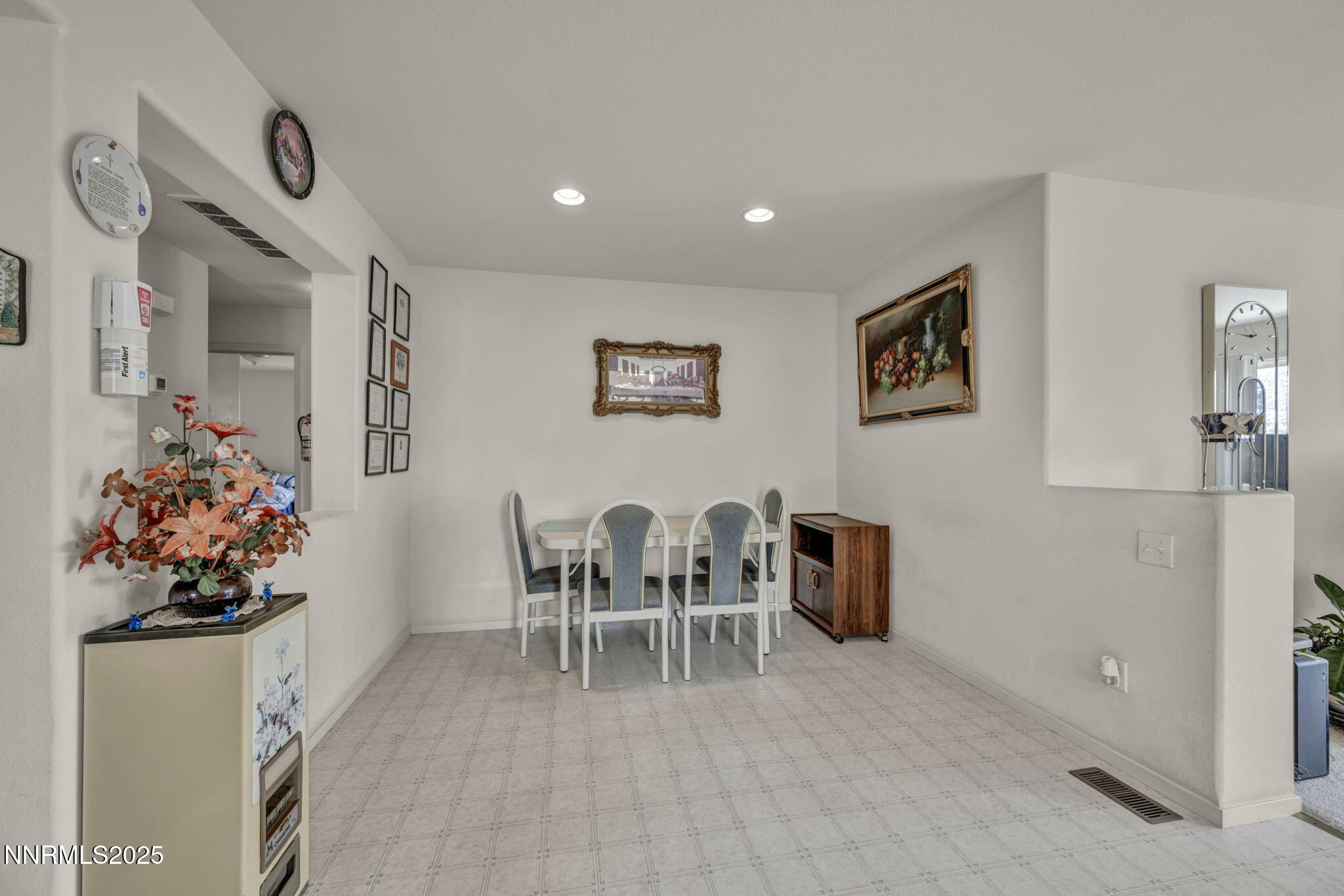 2900 Crown Canyon Court Reno, NV 89503 - Photo 26 of 49 33-web-or-mls-2900-crown-canyon-ct