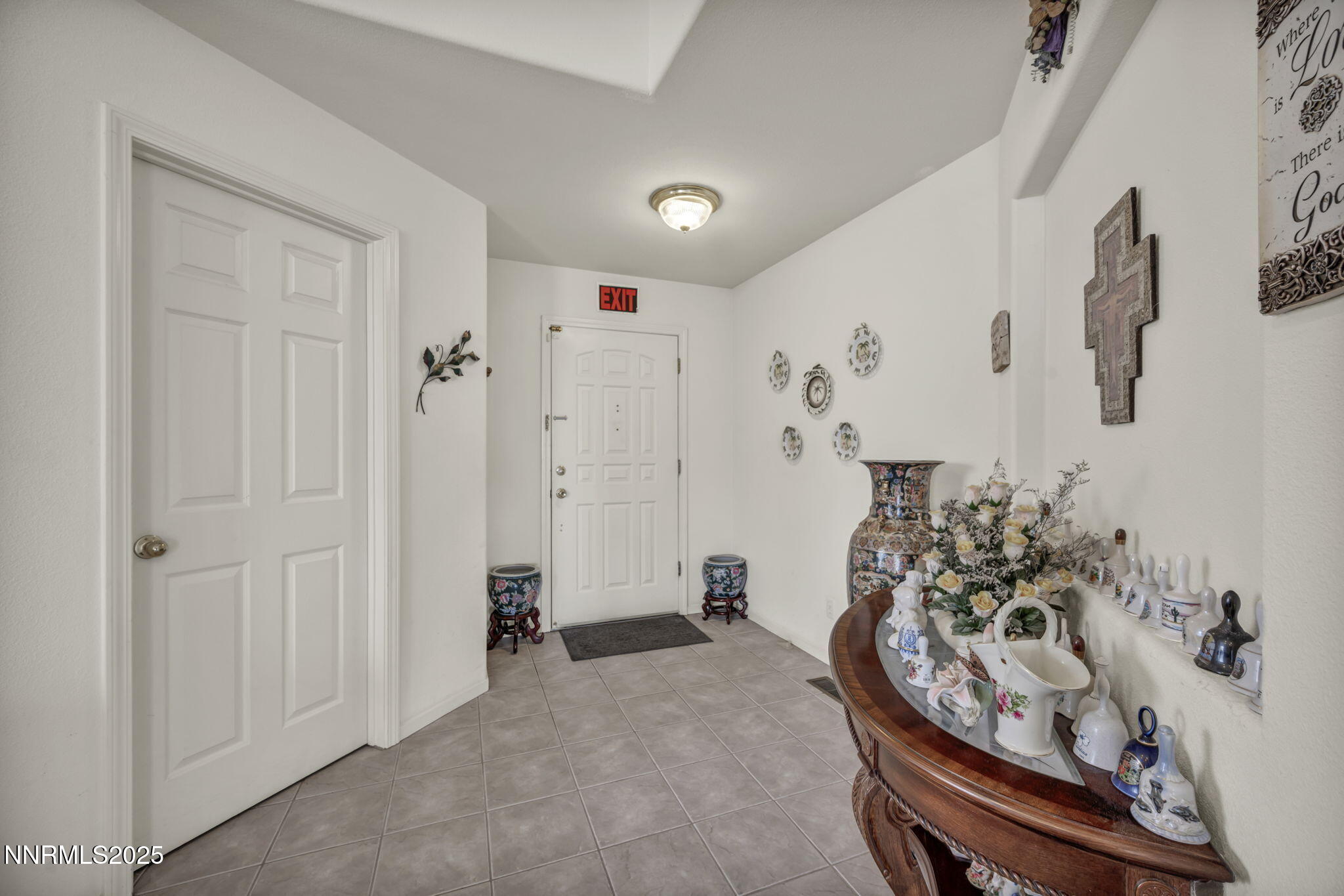 2900 Crown Canyon Court Reno, NV 89503 - Photo 6 of 49 13-web-or-mls-2900-crown-canyon-ct
