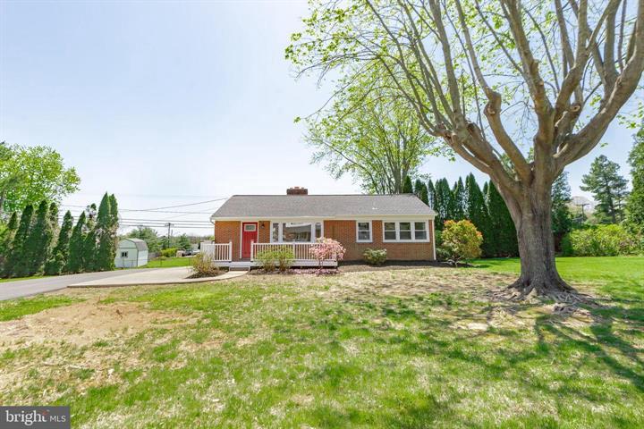 Updated 3BR 2 Bath Rancher