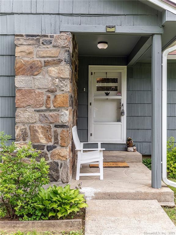 23 Cornwall Road Warren, CT 06754 - Photo 3 of 39 front door