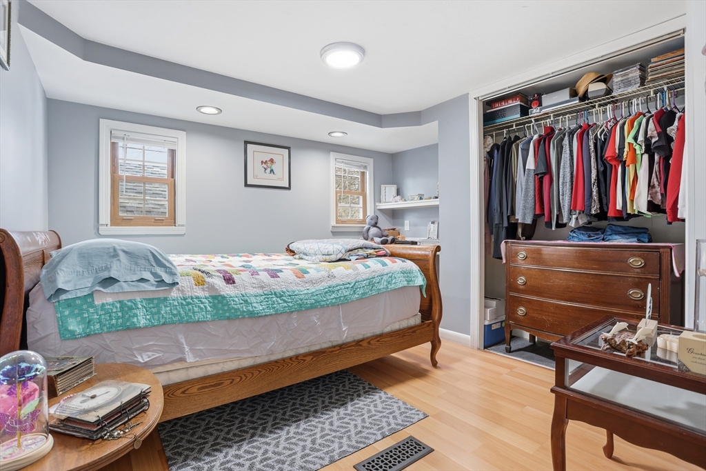 181 Boston Post Road East, Unit 34 Marlborough, MA 01752 - Photo 13 of 29 a bedroom with a bed and a window