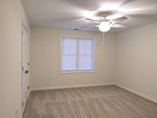 $545,000 | 264 Woodview Way, Manchester, NH 03102