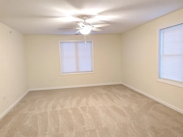$545,000 | 264 Woodview Way, Manchester, NH 03102