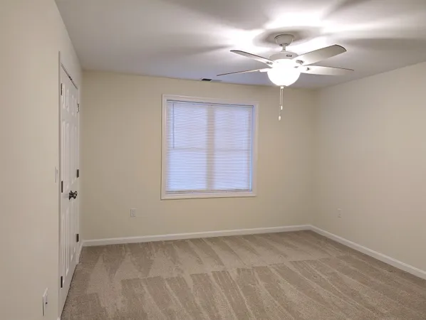 $545,000 | 264 Woodview Way, Manchester, NH 03102