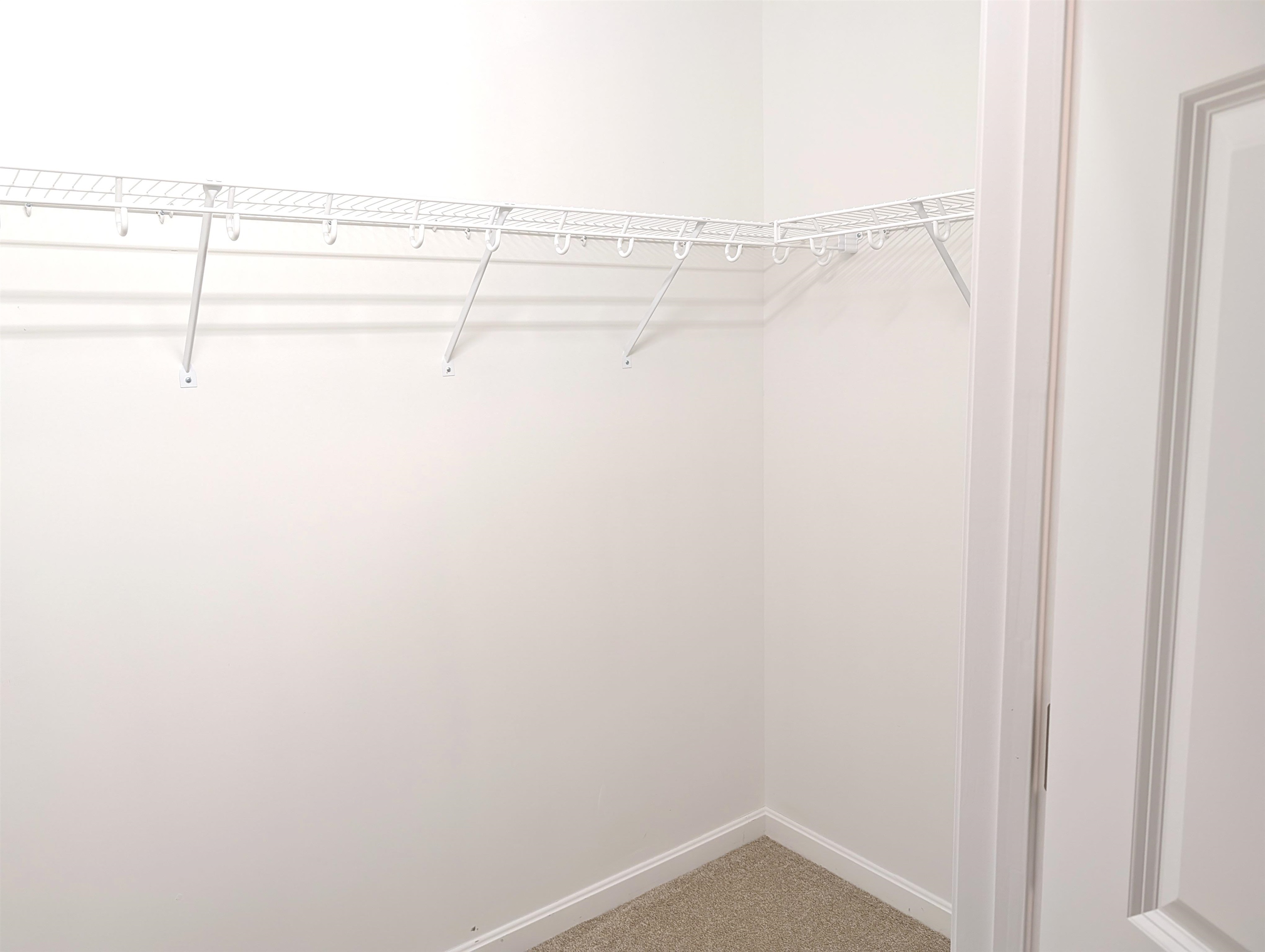 264 Woodview Way Manchester, NH 03102 - Photo 18 of 28