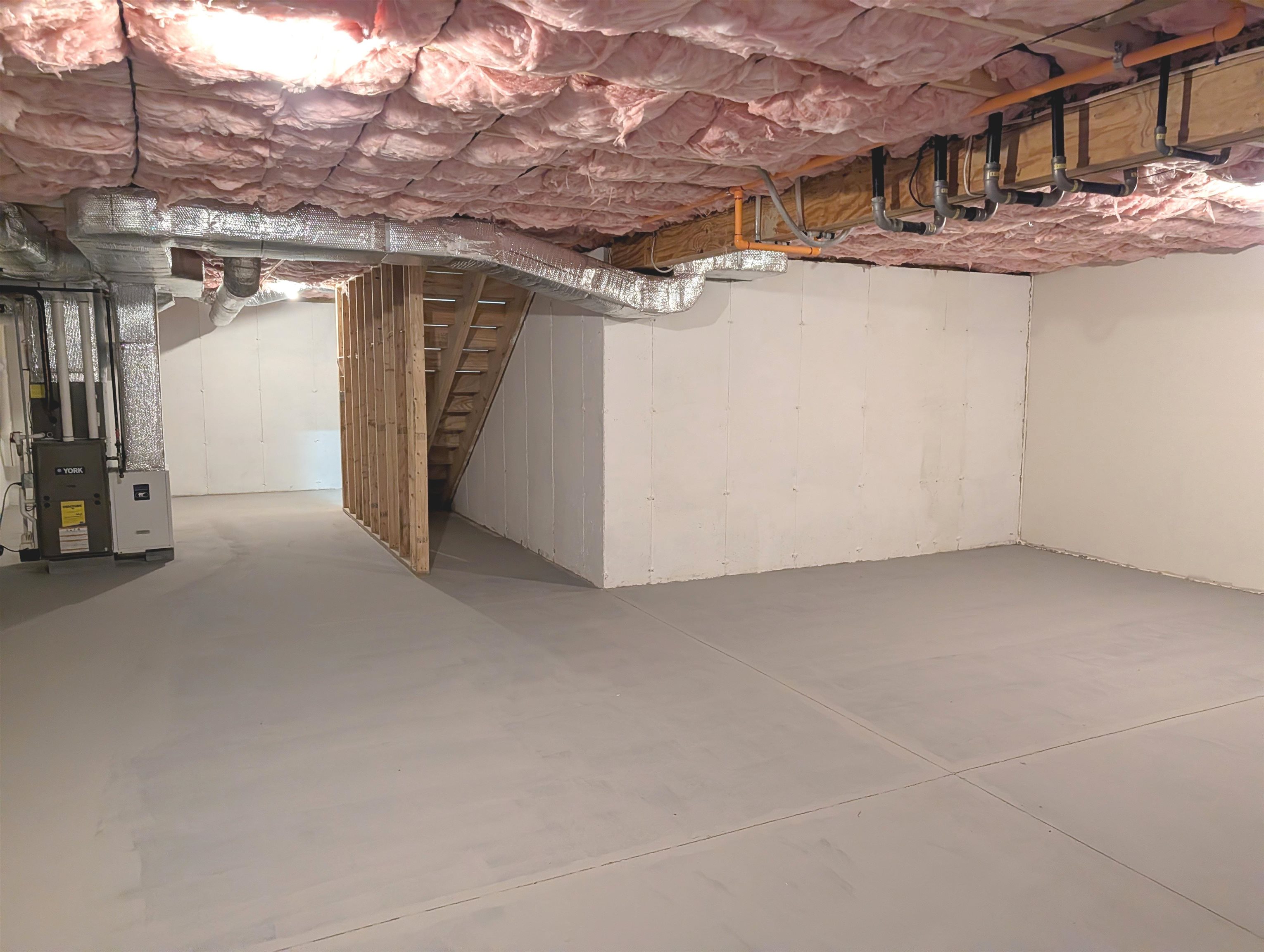 264 Woodview Way Manchester, NH 03102 - Photo 28 of 28