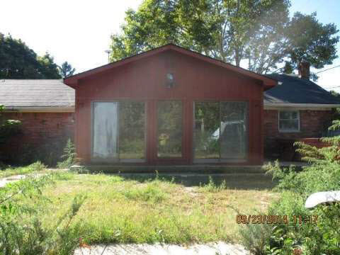1504 West Judd Road Flint, MI 48507 - Photo 2 of 13 20422214-1.JPG