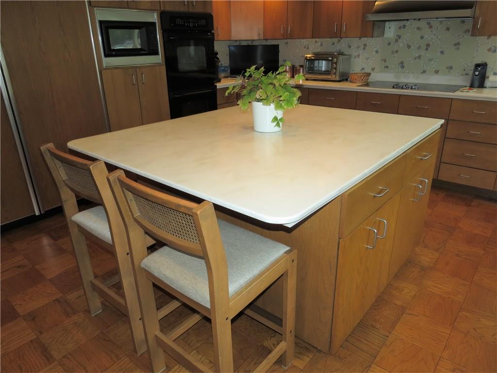 4115 North Riverside Drive Columbus, IN 47203 - Photo 14 of 48