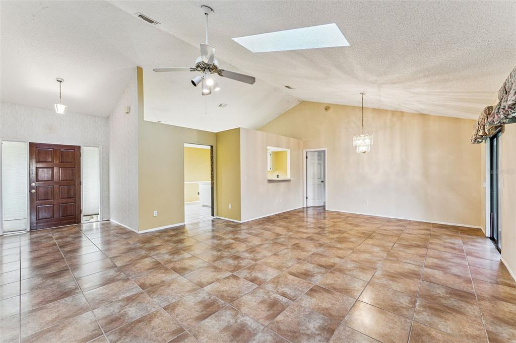 3051 Riviera Bay Court Oviedo, FL 32765 - Photo 4 of 47