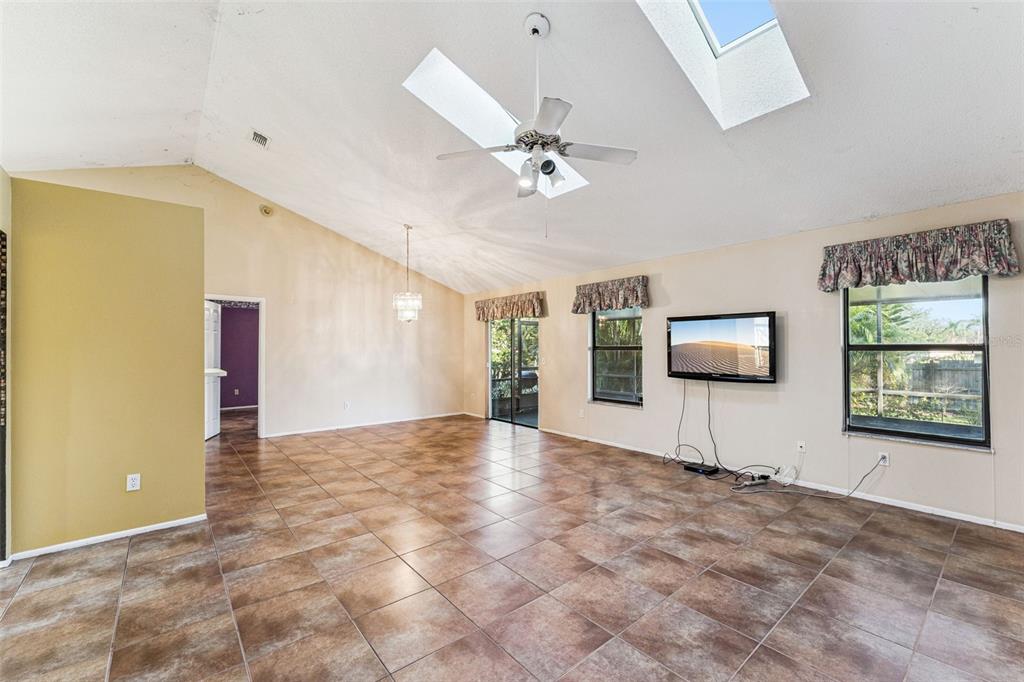 3051 Riviera Bay Court Oviedo, FL 32765 - Photo 6 of 47