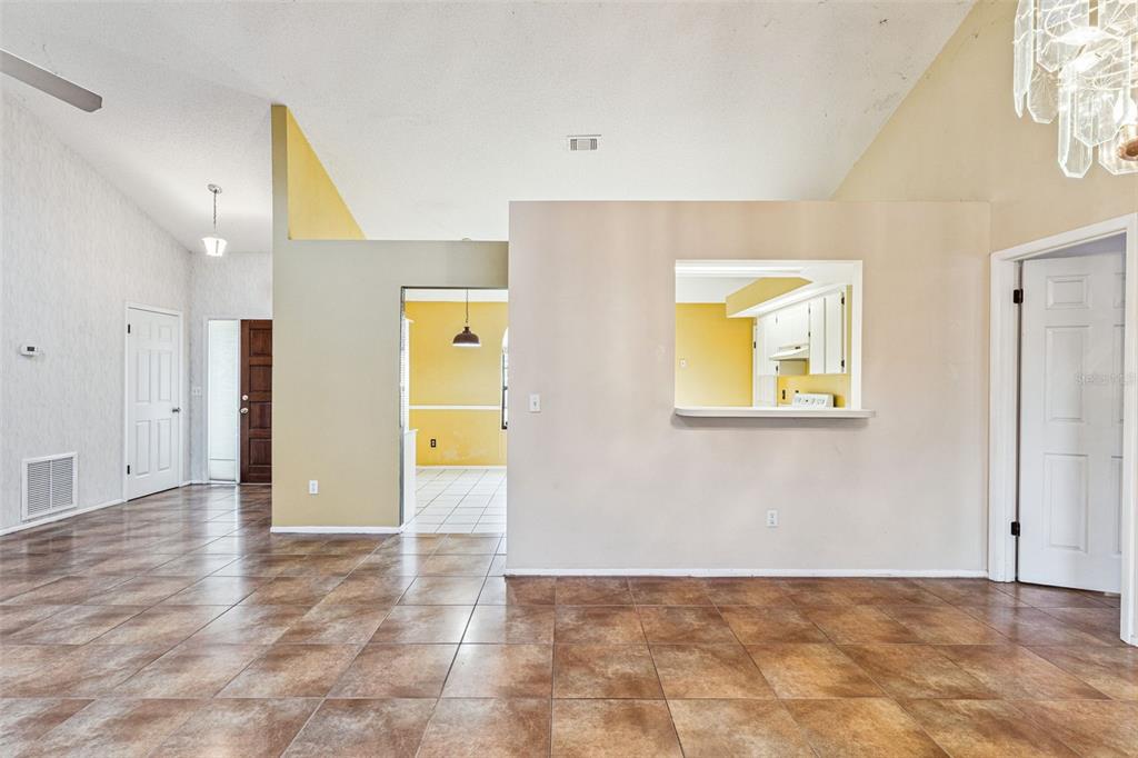 3051 Riviera Bay Court Oviedo, FL 32765 - Photo 10 of 47