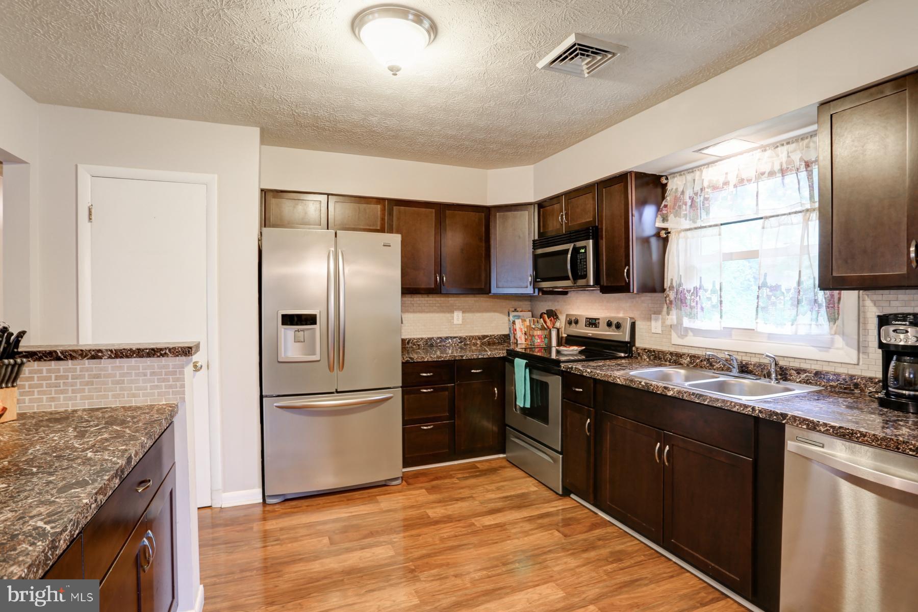 3221 Trinity Road Harrisburg, PA 17109 - Photo 6 of 28 Gallery Image 6