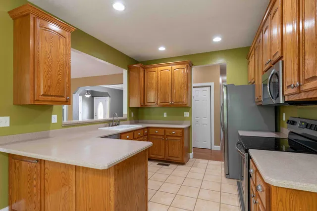 $345,000 | 220 Village Drive, Whitwell, TN 37397