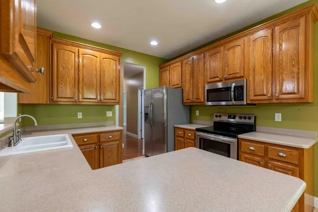 $345,000 | 220 Village Drive, Whitwell, TN 37397