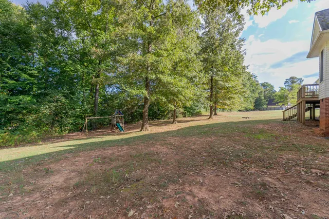 $345,000 | 220 Village Drive, Whitwell, TN 37397