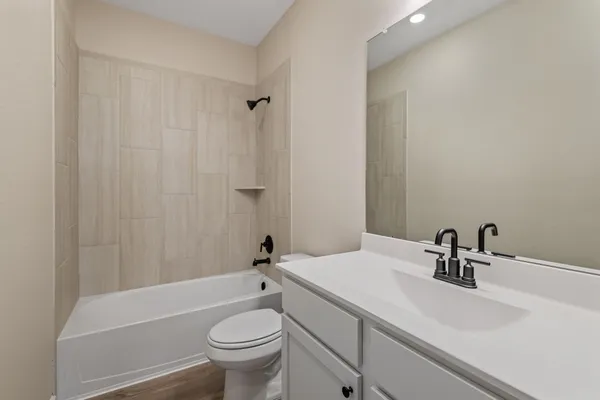 $309,900 | 10803 Hickory Lane, Beasley, TX 77417