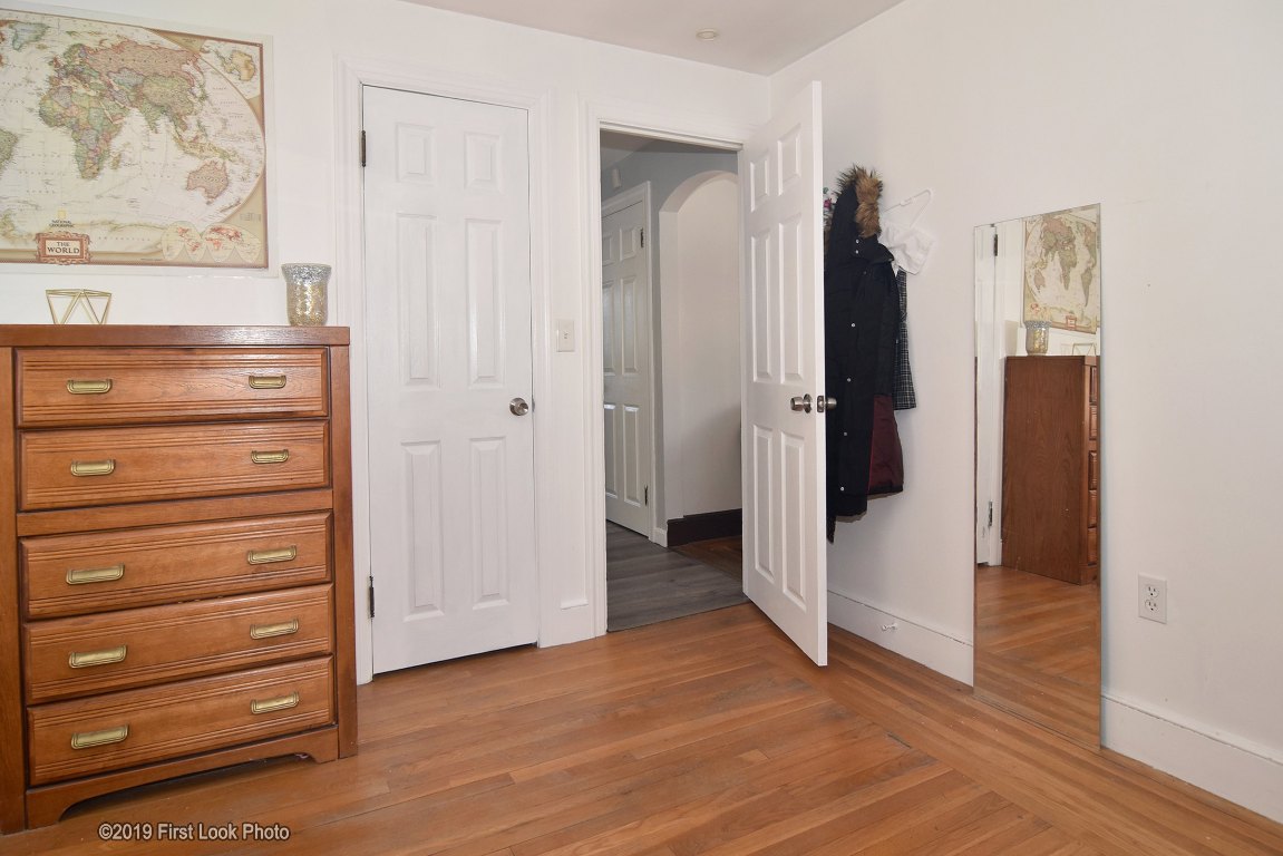 27 Halliday Street Pawtucket, RI 02861 - Photo 15 of 36 Gallery Image 15