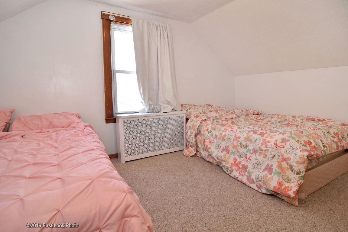 27 Halliday Street Pawtucket, RI 02861 - Photo 16 of 36 Gallery Image 16