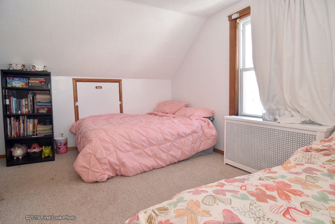 27 Halliday Street Pawtucket, RI 02861 - Photo 17 of 36 Gallery Image 17