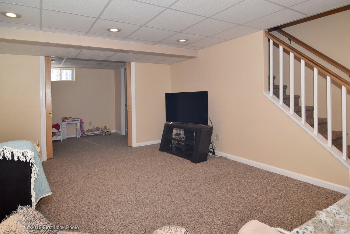 27 Halliday Street Pawtucket, RI 02861 - Photo 26 of 36 Gallery Image 26