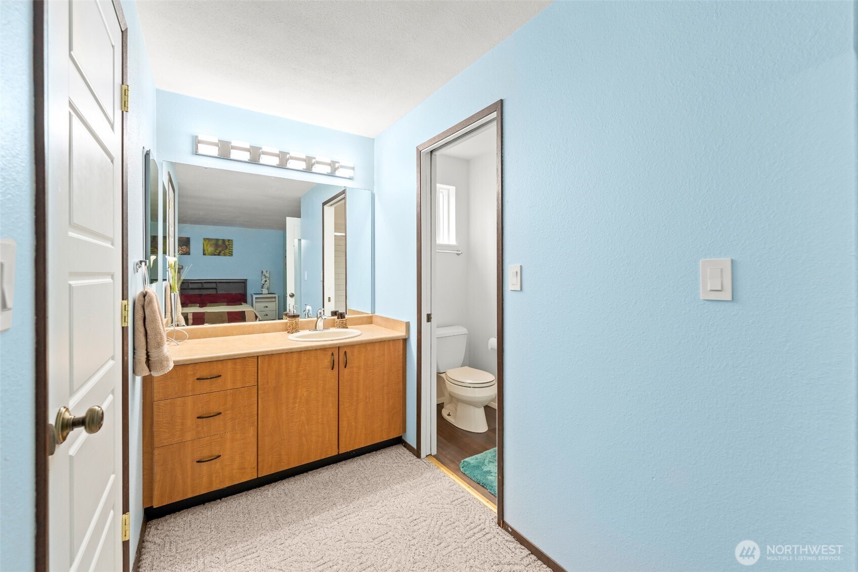 14616 106th Avenue Northeast Bothell, WA 98011 - Photo 22 of 40