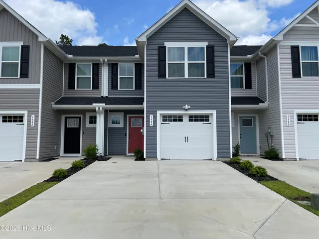 $1,750 | 1644 Branchwood Drive Northeast, Unit 1, Bolivia, NC 28422