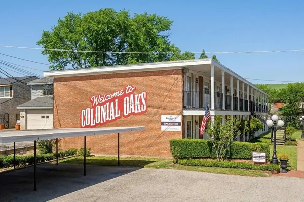 $925 | 401 East Main Street, Unit 5, Brenham, TX 77833