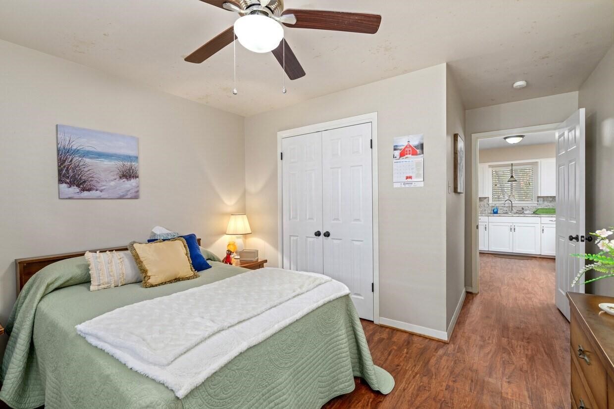 401 East Main Street, Unit 5 Brenham, TX 77833 - Photo 10 of 18