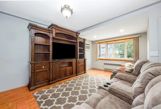 $848,000 | 61-15 63rd Street | Middle Village