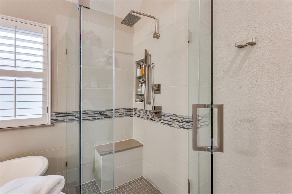 1236 Rio Grande Drive Benbrook, TX 76126 - Photo 21 of 38