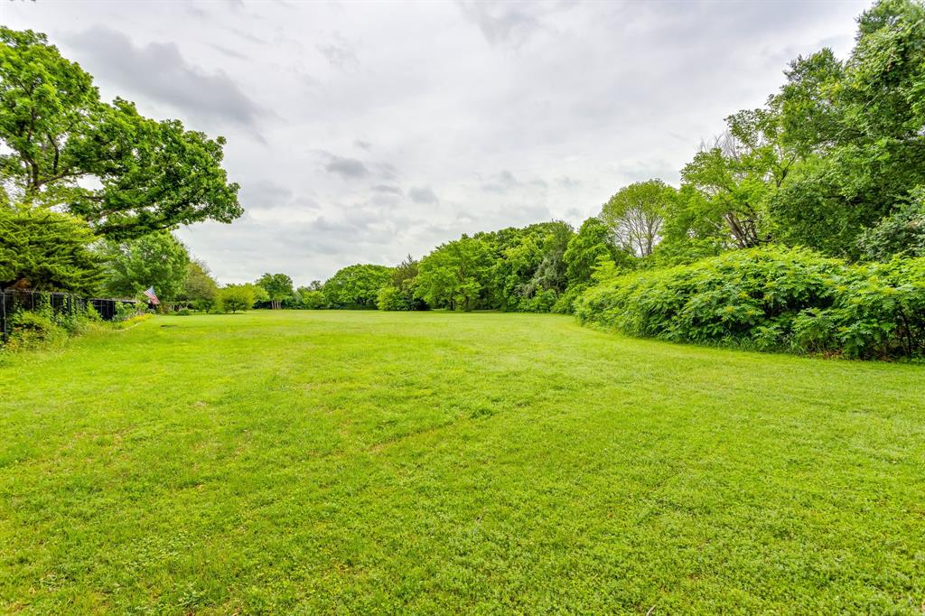 1236 Rio Grande Drive Benbrook, TX 76126 - Photo 33 of 38