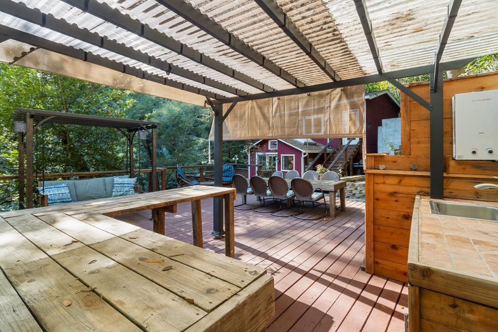 19495 Beardsley Road Los Gatos, CA 95033 - Photo 43 of 63 a view of an outdoor space