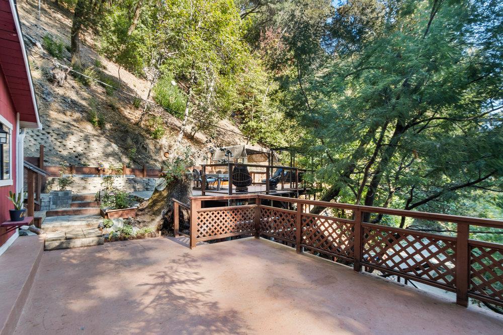 19495 Beardsley Road Los Gatos, CA 95033 - Photo 46 of 63 a view of a barn with wooden fence