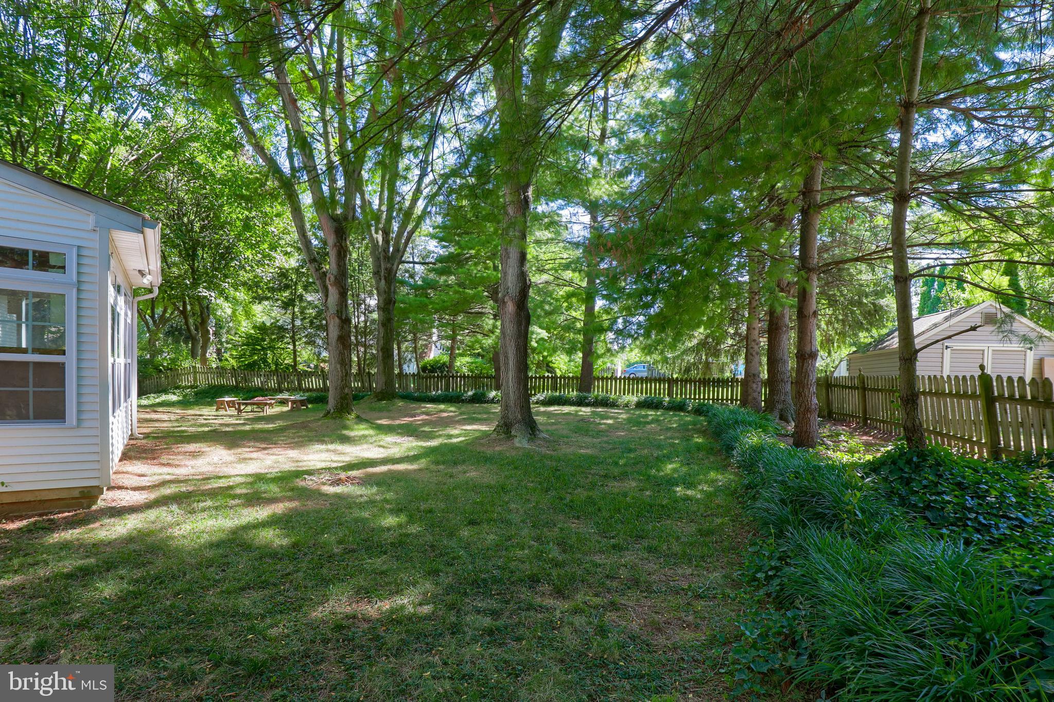 8 Regency Court Lititz, PA 17543 - Photo 2 of 33 Private, fenced backyard