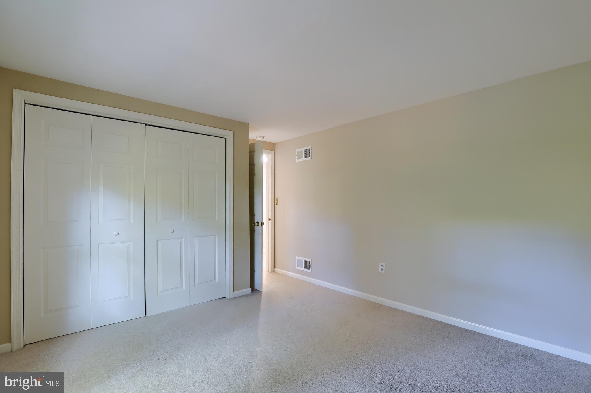 8 Regency Court Lititz, PA 17543 - Photo 29 of 33 Upper level - Bedroom 3