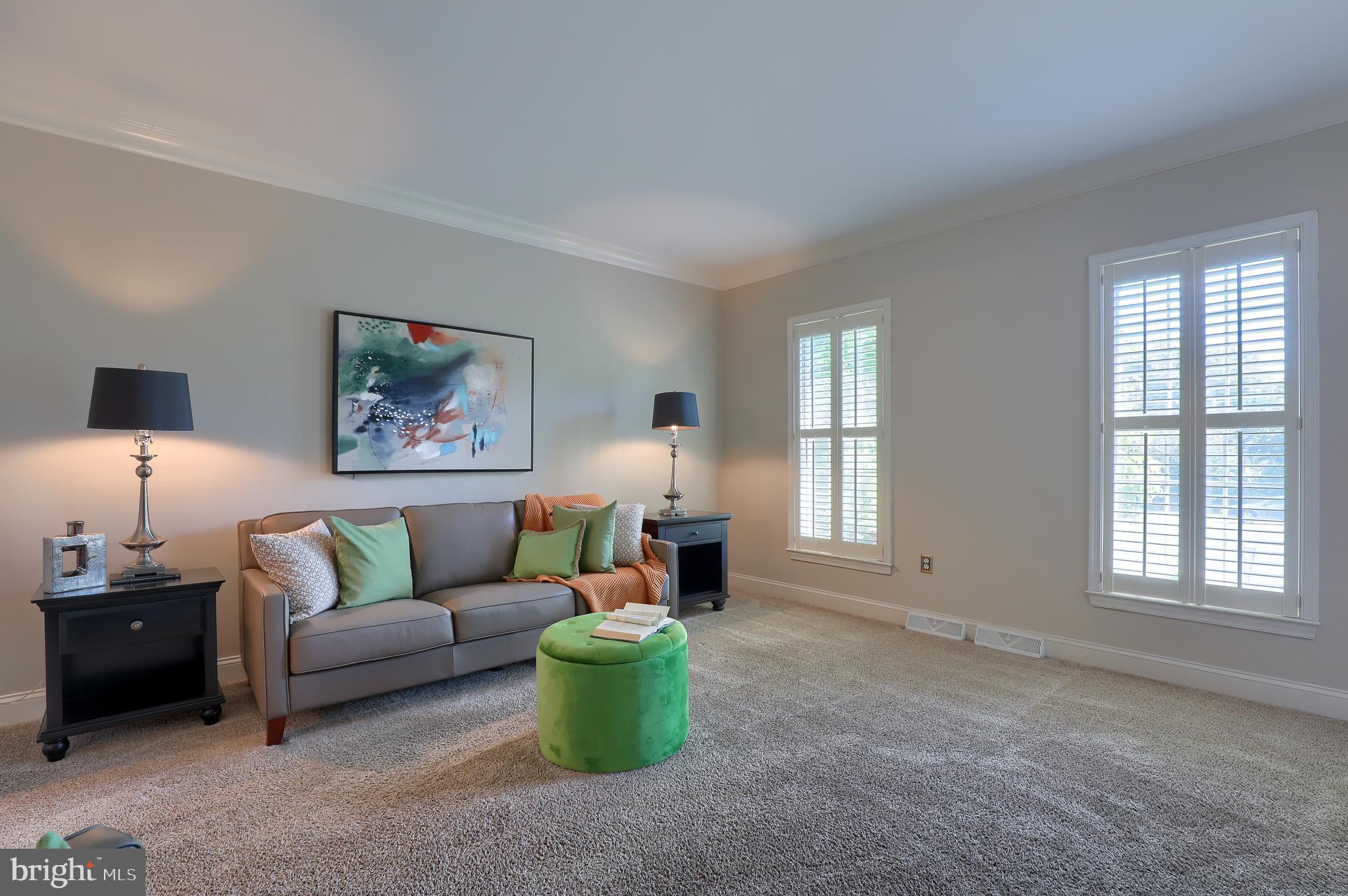 8 Regency Court Lititz, PA 17543 - Photo 4 of 33 Living/family room