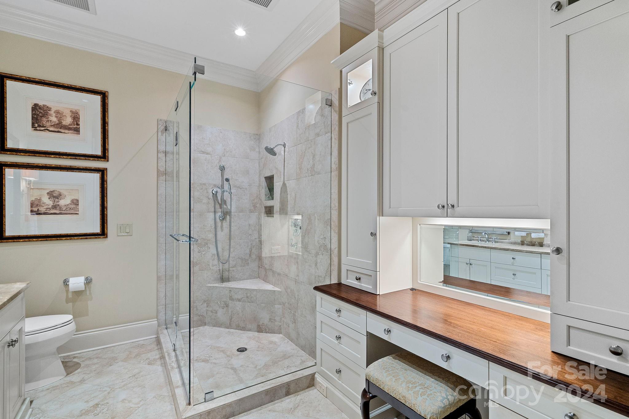 154 Cherokee Road Charlotte, NC 28207 - Photo 23 of 39 Gallery Image 23